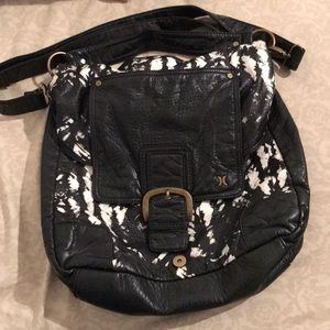 Hurley purse